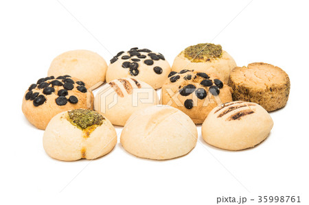 biscuits isolated biscuits isolated 35998761