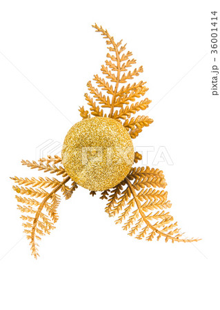 golden leaf Christmas decorations on white  36001414