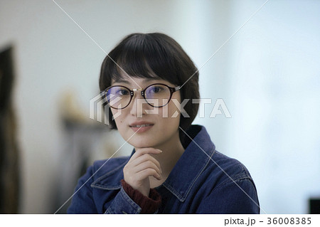 美容室に来た学生 美容室に来た学生 36008385