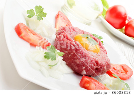 Steak Tartare. Selective focus 36008818