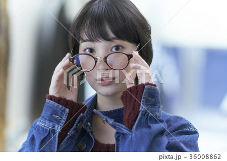 美容室に来た学生 美容室に来た学生 36008862