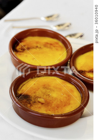 crema catalana, typical of Catalonia, Spain crema catalana, typical of Catalonia, Spain 36010940