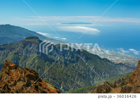 El Hierro view from La Palma 36016426
