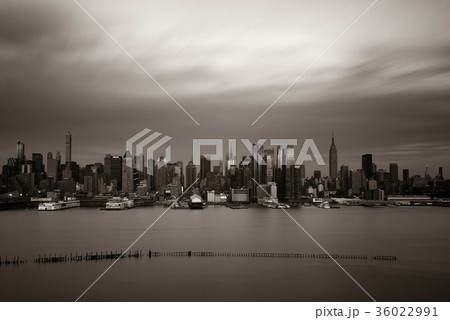 Midtown skyline over Hudson River 36022991