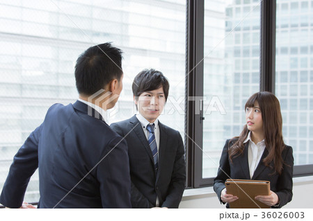 ビジネスシーン　新人挨拶 36026003