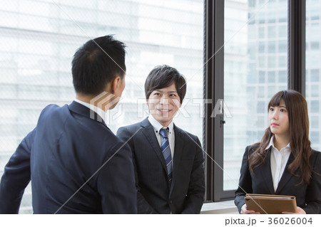 ビジネスシーン　新人挨拶 36026004