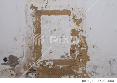 Old wall with a frame Old wall with a frame 36033668