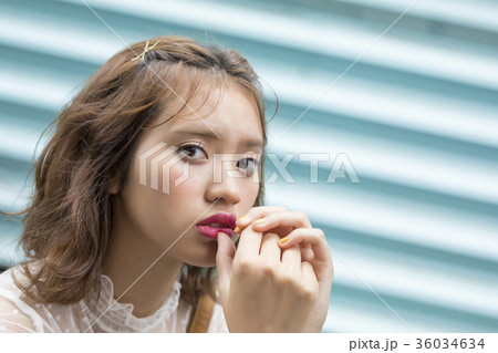 女性　ポートレート 36034634