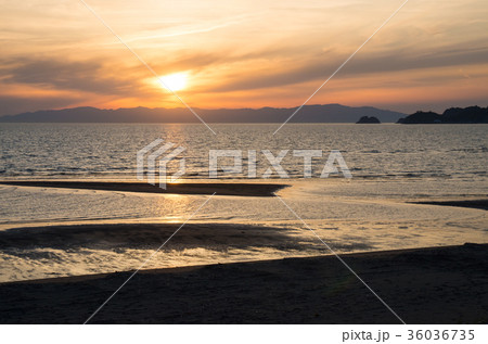 浜の宮ビーチの夕日 浜の宮ビーチの夕日 36036735