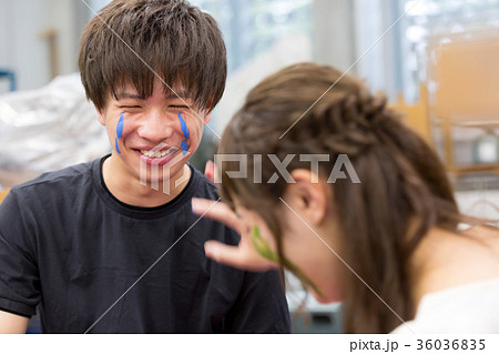 フェイスペイント 大学生 描く スクールライフ フェイスペイント 大学生 描く スクールライフ 36036835