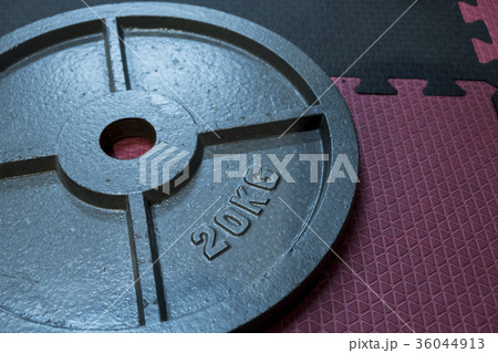dumbbells 36044913