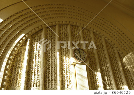 clock at the central station in Helsinki 36046529