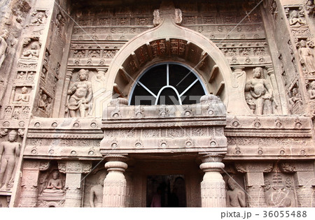 インド紀行　その　：　感動のアジャンター石窟寺院　その 36055488