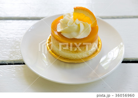 Orange Cake 36056960