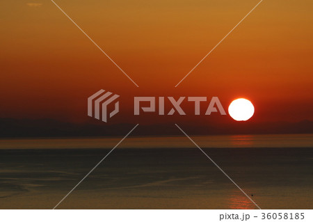 越前海岸の夕日 36058185
