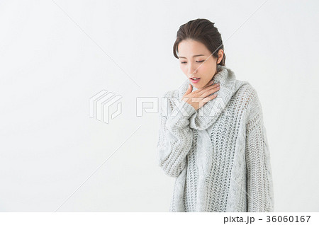 体調不良の女性 体調不良の女性 36060167