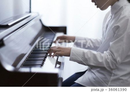 ピアノ 練習 ピアノ 練習 36061390