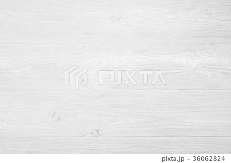 Vintage weathered shabby white painted wood 36062824