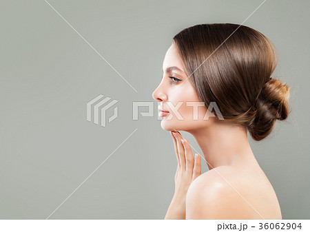 Perfect Female Face. Healthy Woman with Clear Skin 36062904