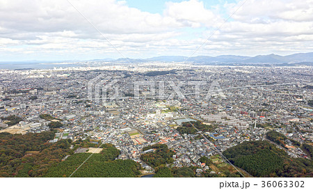 空撮　曇りの福岡県福岡市（2017年11月撮影）  片江展望所上空より 36063302