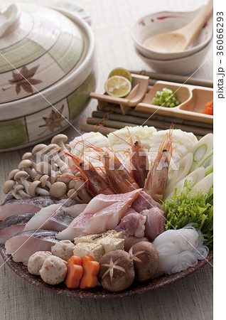 寄せ鍋の具材 寄せ鍋の具材 36066293