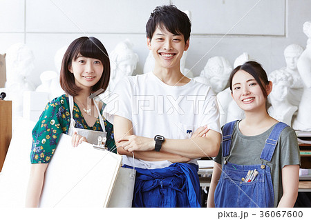 学生仲間 美術系 学生仲間 美術系 36067600