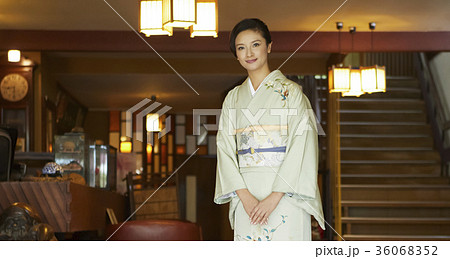 旅館の女将 旅館の女将 36068352