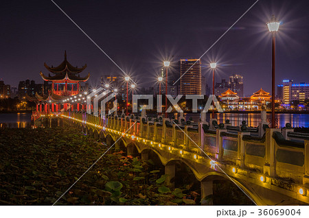【台湾夜景】高雄　蓮池譚　五里亭 36069004
