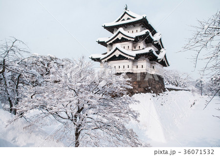 Hirosaki Castle in winter season, Snow covered Hirosaki Castle in winter season, Snow covered 36071532