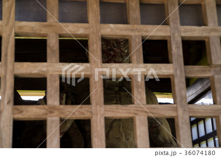 瀧水寺大日坊　仁王像 36074180