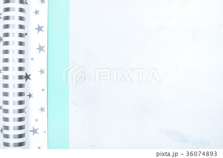 Set of wrapping paper 36074893