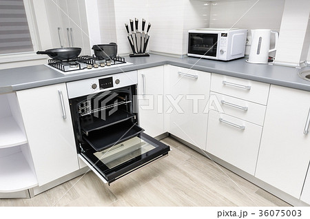 Modern white kitchen 36075003