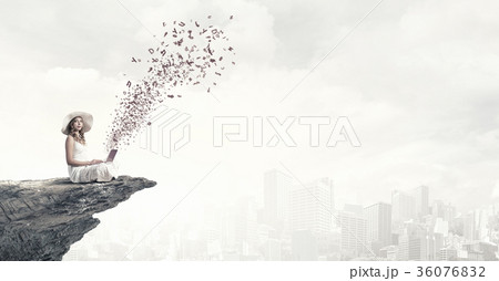 Lady using laptop 36076832