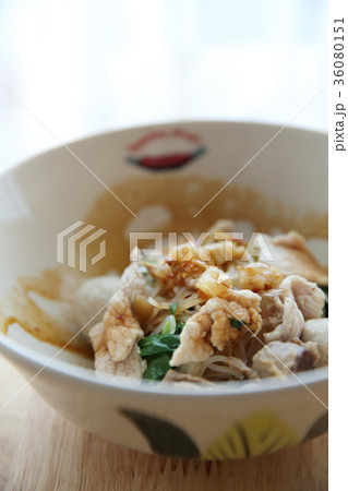 Beef with Fine Cut White Rice Noodle on Thicken Soup , Thai food Beef with Fine Cut White Rice Noodle on Thicken Soup , Thai food 36080151