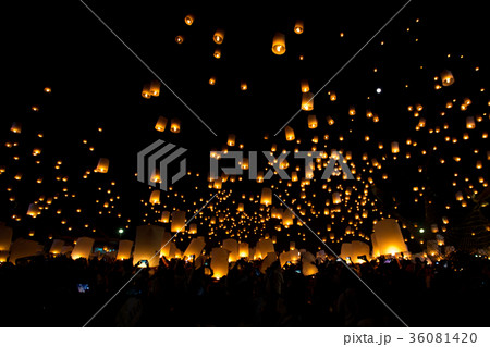 yee peng , Floating lanterns festival in Chiang mai Thailand 36081420