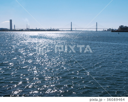愛知県　名古屋港　名港トリトン（名港中央大橋） 36089464