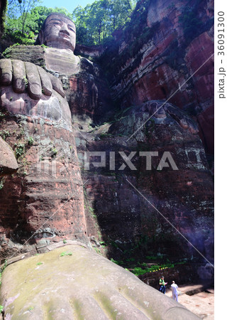 楽山大仏 凌雲大仏 leshan daho 楽山大仏 凌雲大仏 leshan daho 36091300
