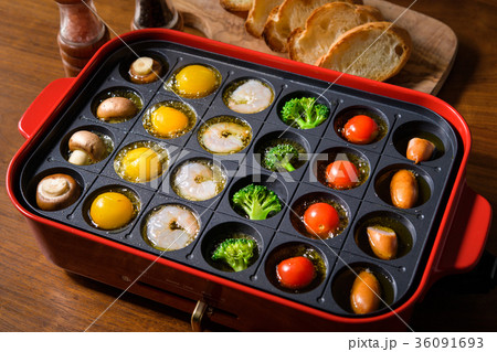 ホットプレートでアヒージョ ホットプレートでアヒージョ 36091693