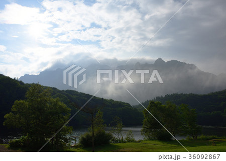 鏡池からの戸隠連山 36092867