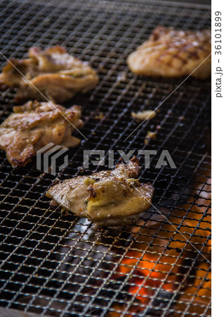 barbecued barbecued 36101899