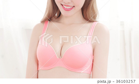 woman breast and bra 36103257
