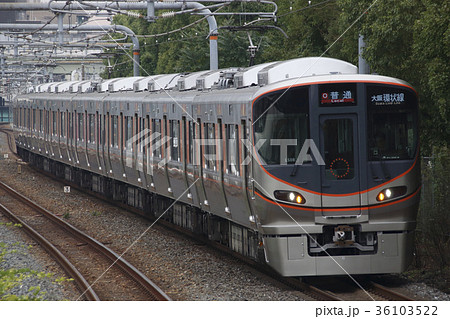 ［JR-O］大阪環状線323系電車（大阪市内環状運転） 36103522