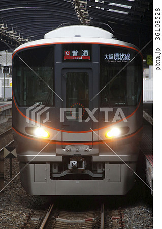 ［JR-O］大阪環状線323系電車（大阪市内環状運転） 36103528
