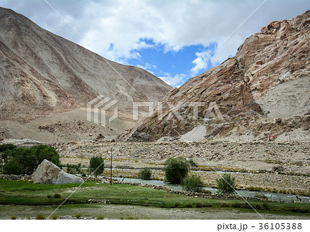 Mountain scenery in Ladakh, Northern India Mountain scenery in Ladakh, Northern India 36105388