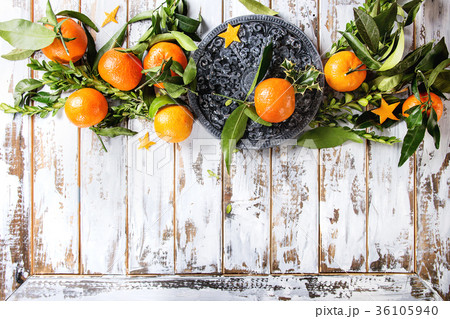 Christmas table decorations with clementines 36105940