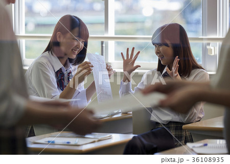 テスト - 満点 [撮影協力:浦和ルーテル学院] 36108935