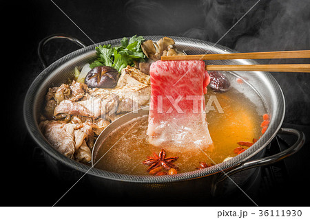 中華火鍋 薬膳料理 Chinese fire hot pot Health Food 中華火鍋 薬膳料理 Chinese fire hot pot Health Food 36111930