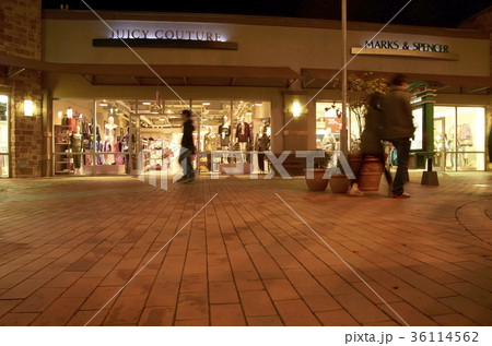 店 商店 ショーウィンドー 36114562