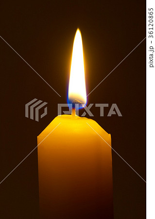 Lighting candle Lighting candle 36120865