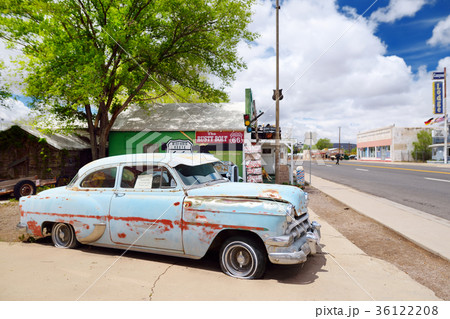 SELIGMAN, ARIZONA, USA - MAY 1, 2016 36122208